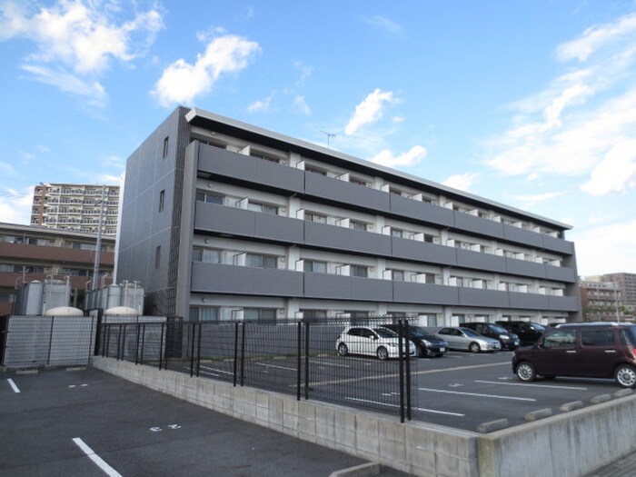 物件外観写真6　(外観写真)