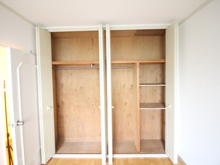 物件内観写真18　(収納)