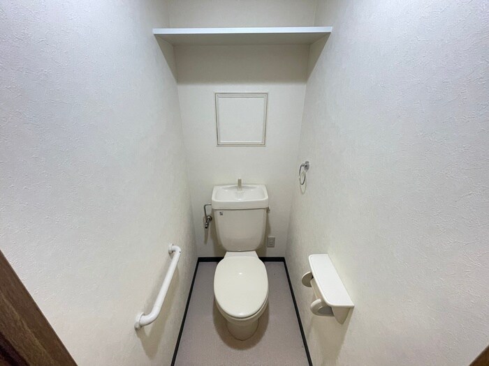 物件内観写真13　(トイレ)