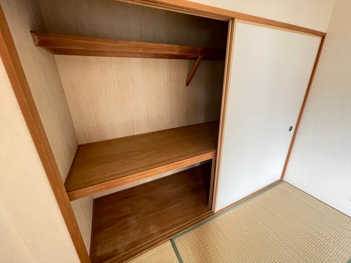 物件内観写真18　(収納)