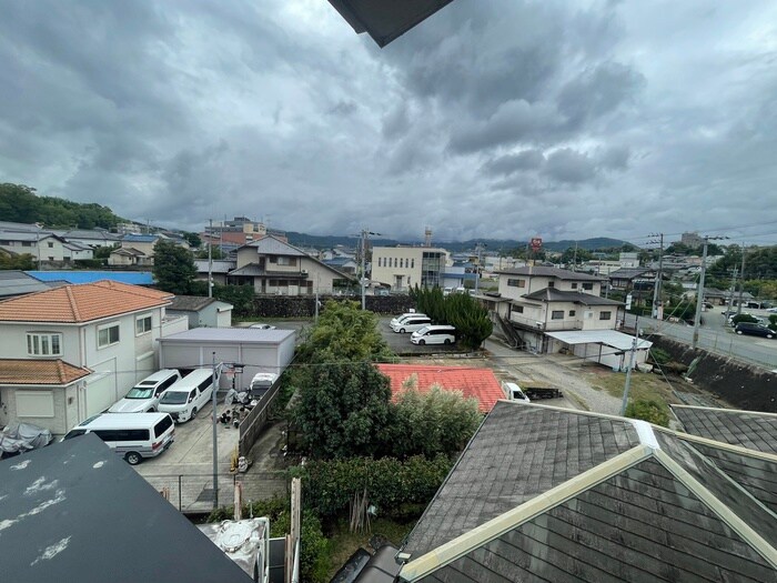 物件内観写真22　(室内からの展望)