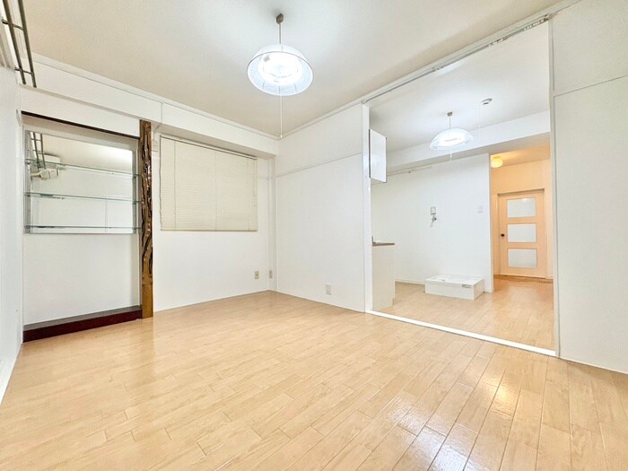 物件内観写真18　(居室)