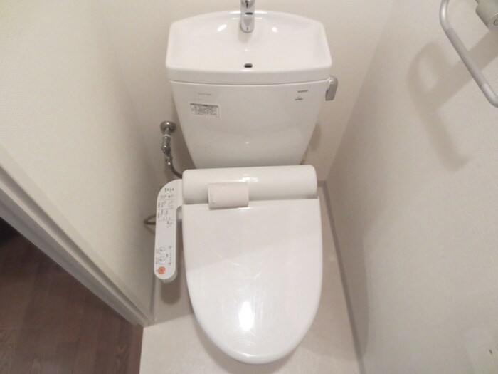 物件内観写真12　(トイレ)