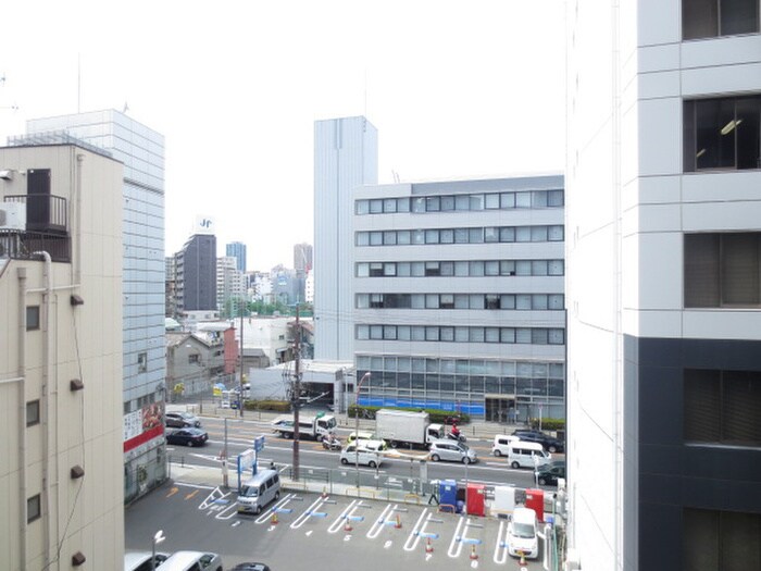 物件内観写真16　(室内からの展望)