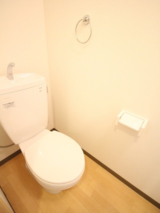 物件内観写真10　(トイレ)