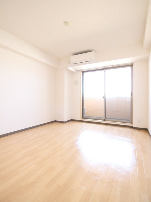 物件内観写真21　(居室)