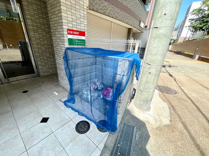 物件外観写真6　(建物設備)