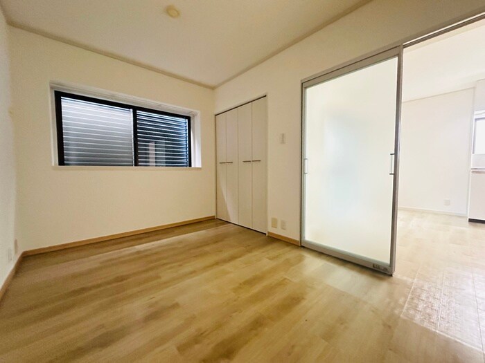 物件内観写真7　(居室)