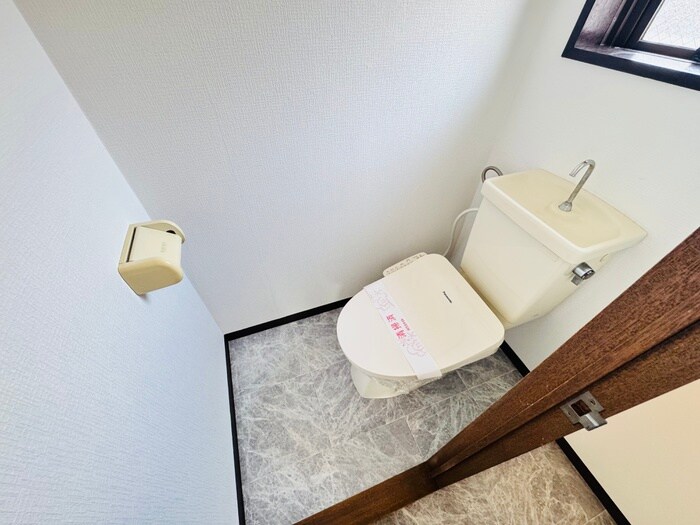 物件内観写真11　(トイレ)