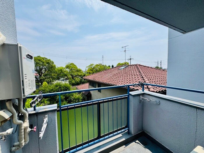 物件内観写真15　(室内からの展望)