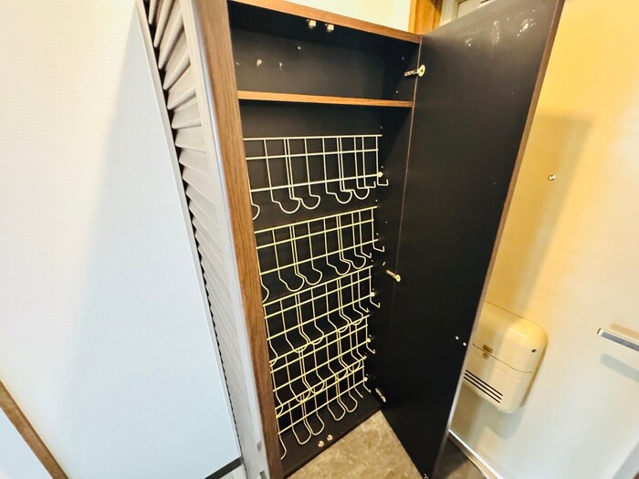 物件内観写真16　(靴箱)