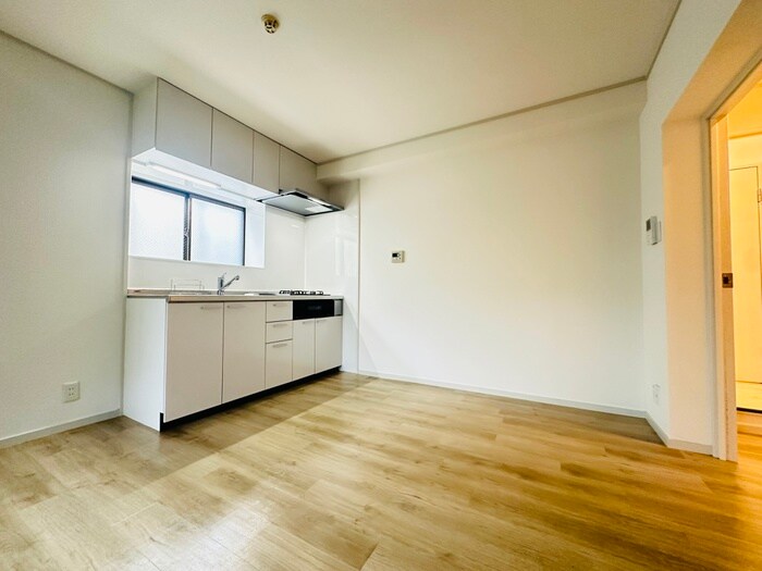 物件内観写真18　(居室)