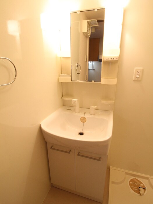 物件内観写真12　(洗面)