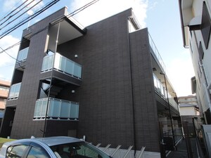 リブリ・クリスタル下穂積外観写真