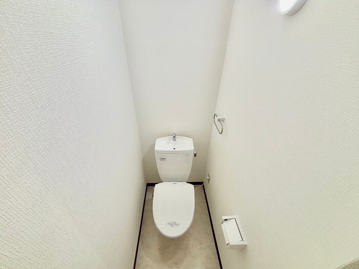 物件内観写真12　(トイレ)