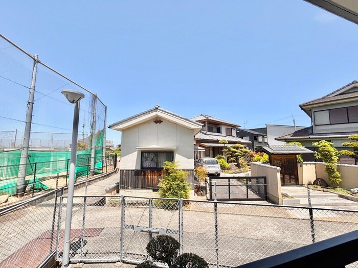 物件内観写真22　(室内からの展望)