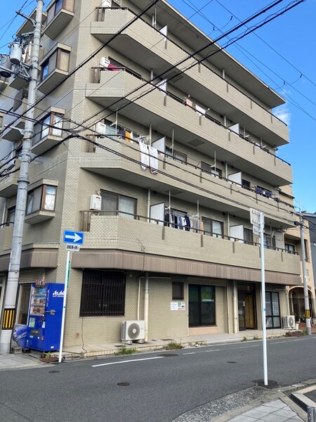 ハイム松寿(1Fテナント)外観写真