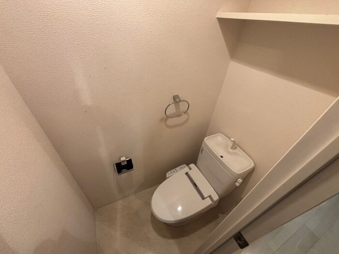 物件内観写真12　(トイレ)