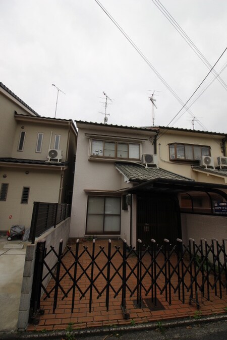 下鴨蓼倉町戸建貸家外観写真