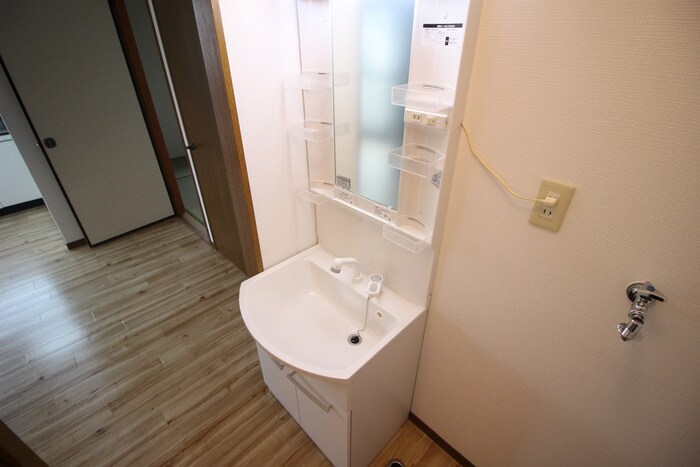 物件内観写真14　(洗面)