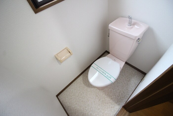 物件内観写真15　(トイレ)