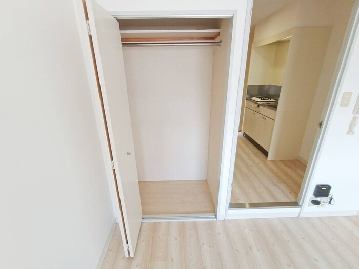 物件内観写真11　(収納)