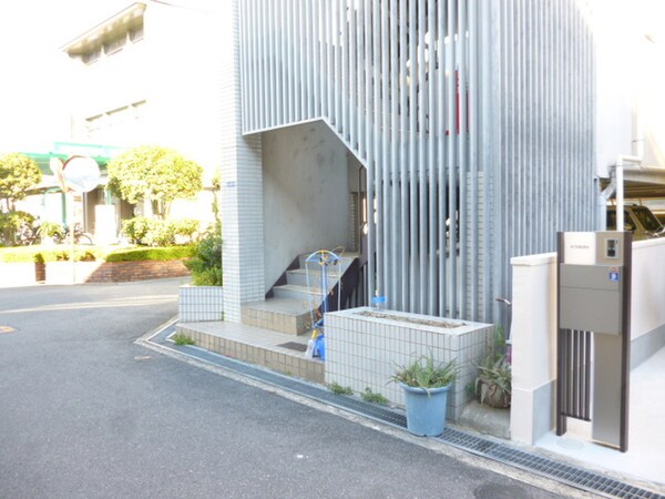 エントランス部分