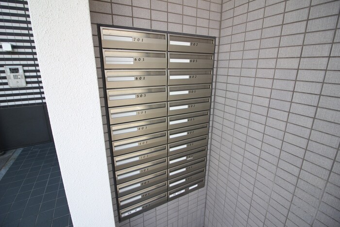 物件外観写真6　(建物設備)