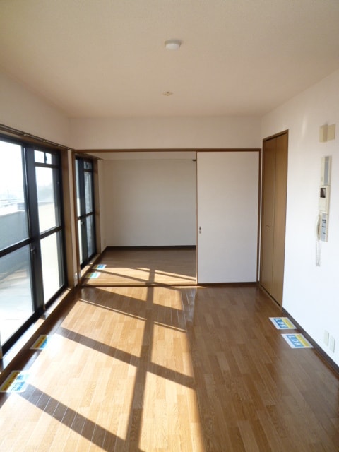 物件内観写真11　(居室)