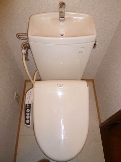 物件内観写真13　(トイレ)