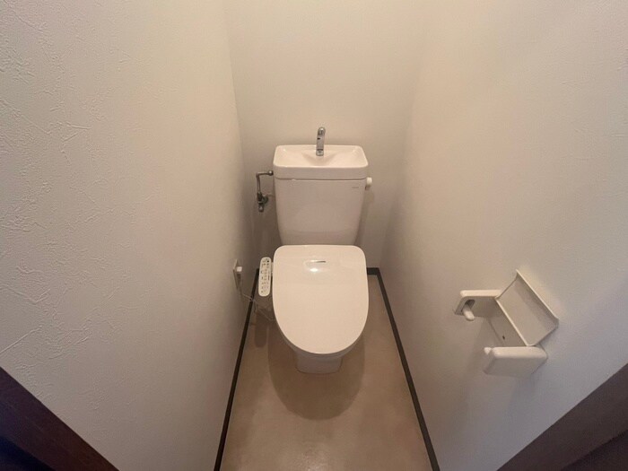 物件内観写真10　(トイレ)