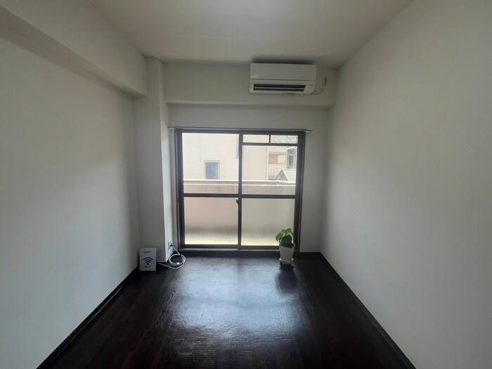 物件内観写真18　(居室)