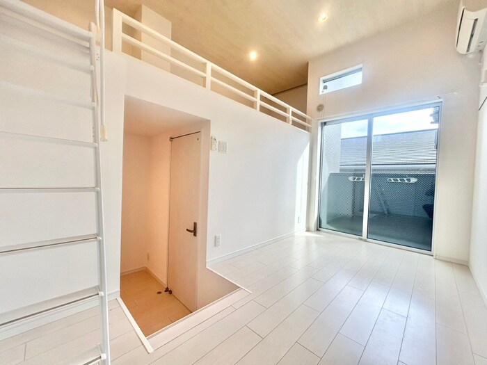 物件内観写真7　(居室)