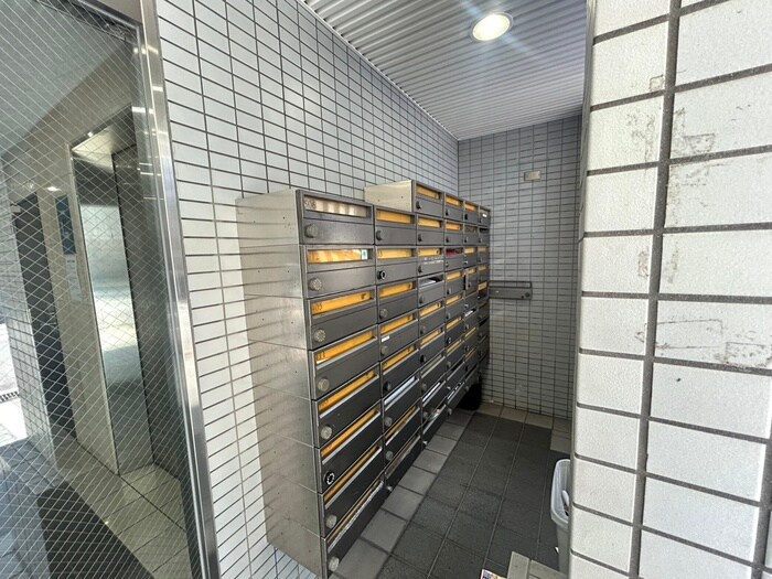 物件外観写真6　(建物設備)