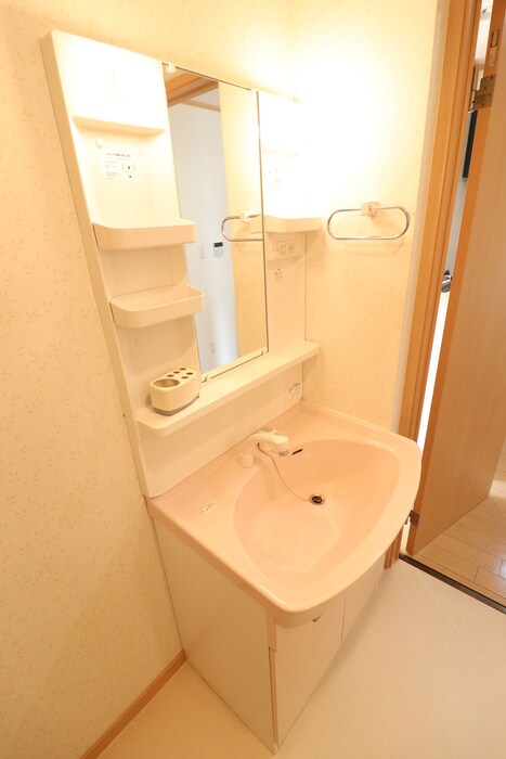 物件内観写真12　(洗面)