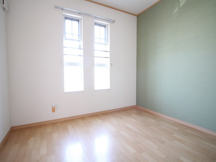 物件内観写真18　(居室)