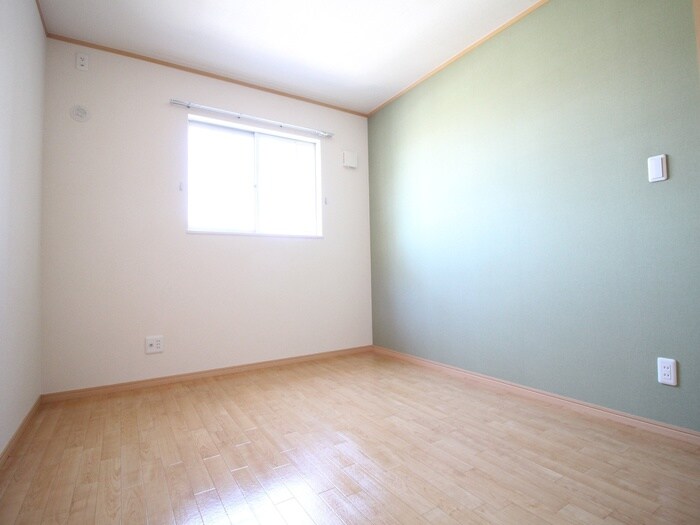 物件内観写真18　(居室)