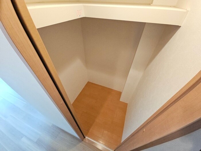 物件内観写真15　(収納)