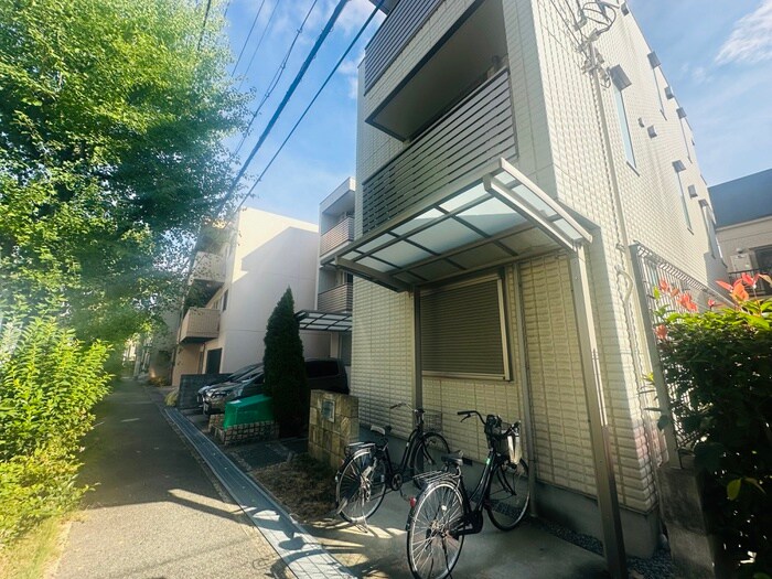 物件外観写真2　(外観写真)