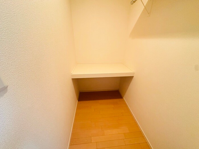 物件内観写真14　(収納)