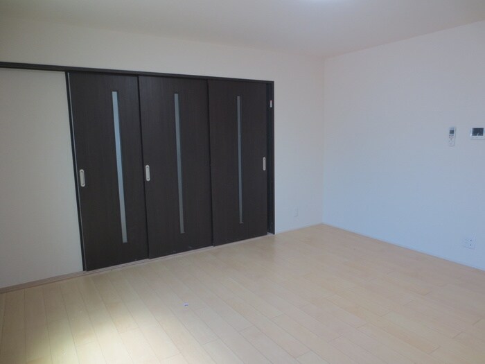 物件内観写真15　(居室)