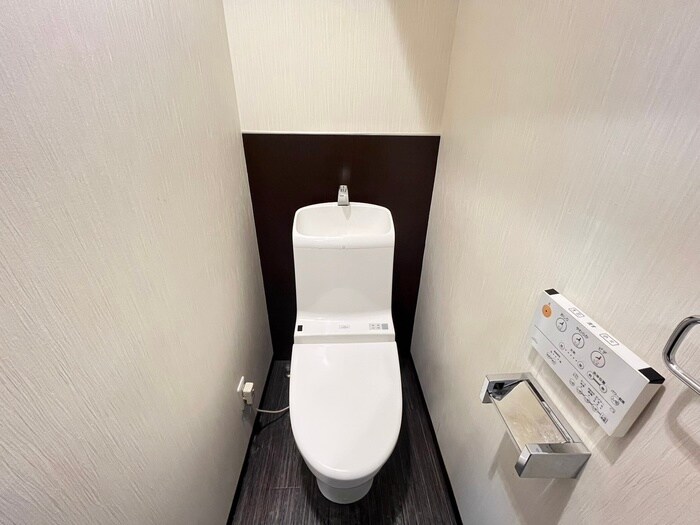 物件内観写真11　(トイレ)