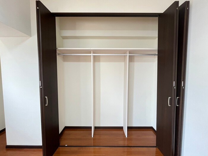 物件内観写真13　(収納)