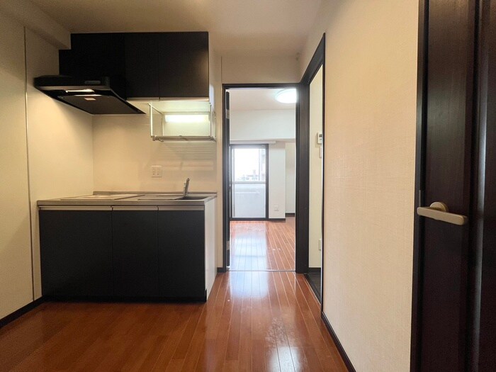 物件内観写真19　(廊下)