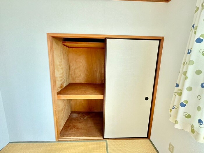 物件内観写真16　(収納)