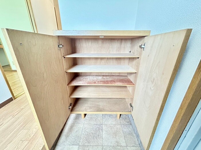 物件内観写真19　(靴箱)