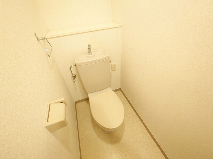 物件内観写真10　(トイレ)