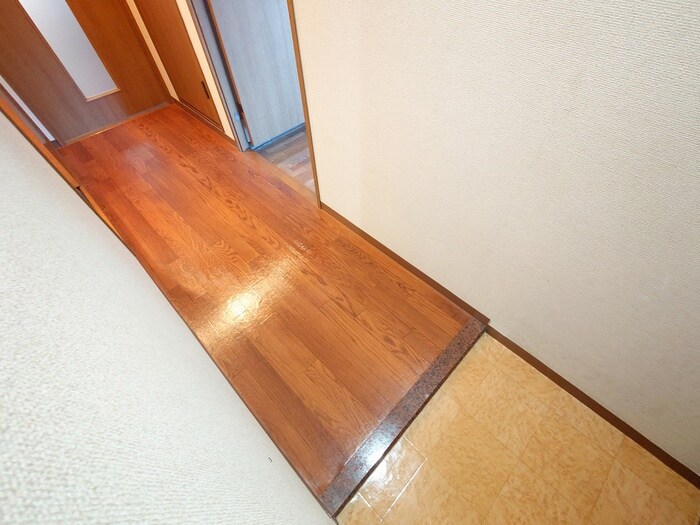 物件内観写真15　(廊下)