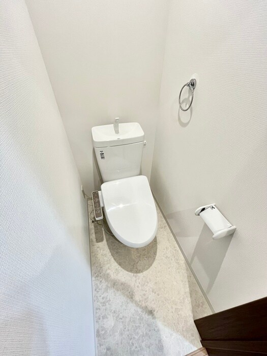 物件内観写真11　(トイレ)