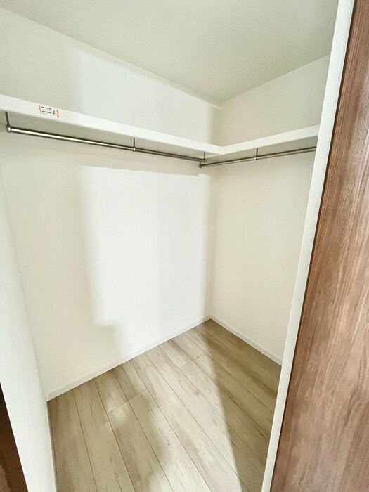 物件内観写真14　(収納)